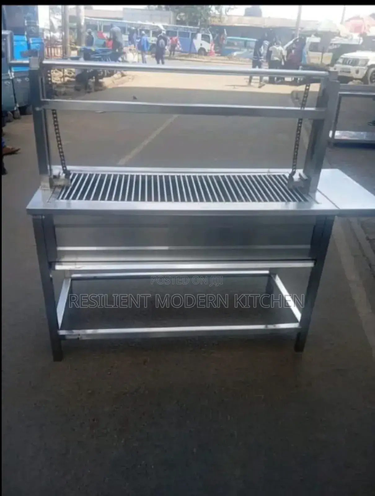 Stainless Steel Meat Grill With Workspace