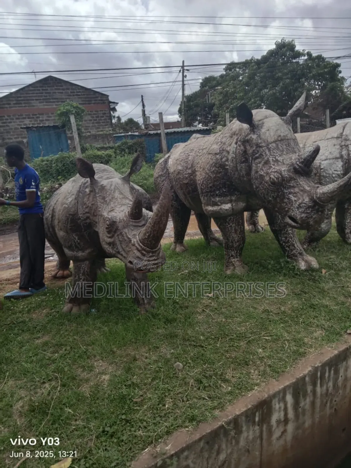 Metallic Big Five Wild Animals for Hire