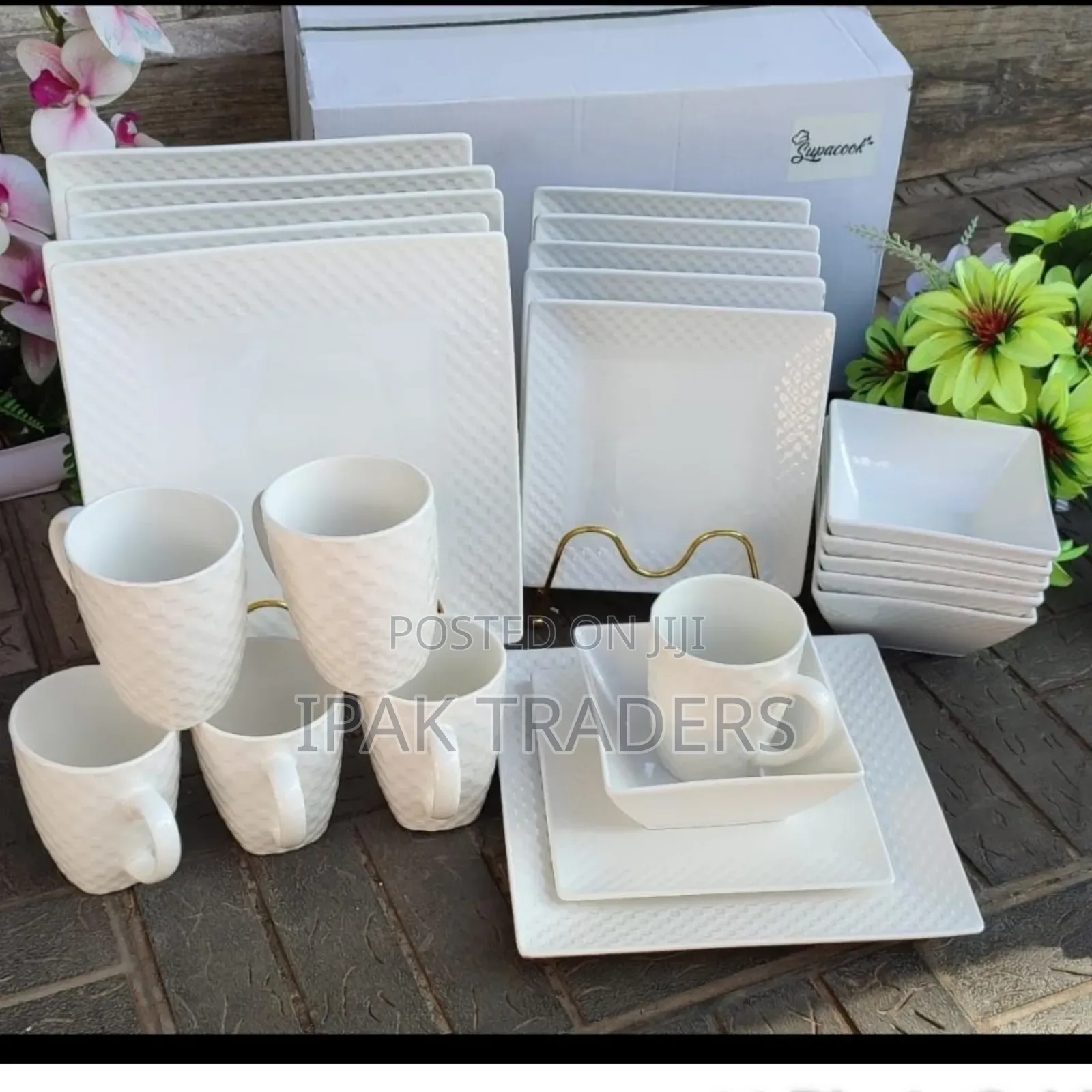 ! 24 PCS Square Dinner Set. - 6 Bowls - 6 Side Plates - 6 Mugs