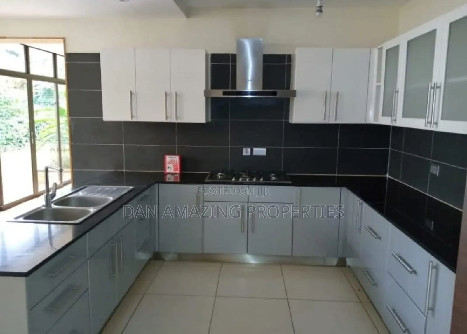 4bdrm Maisonette in Miotoni, Karen for sale