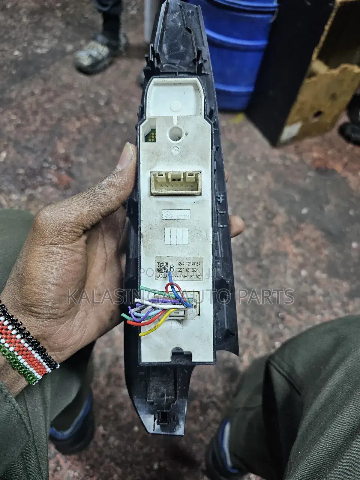 Door Main Switch  Cx5