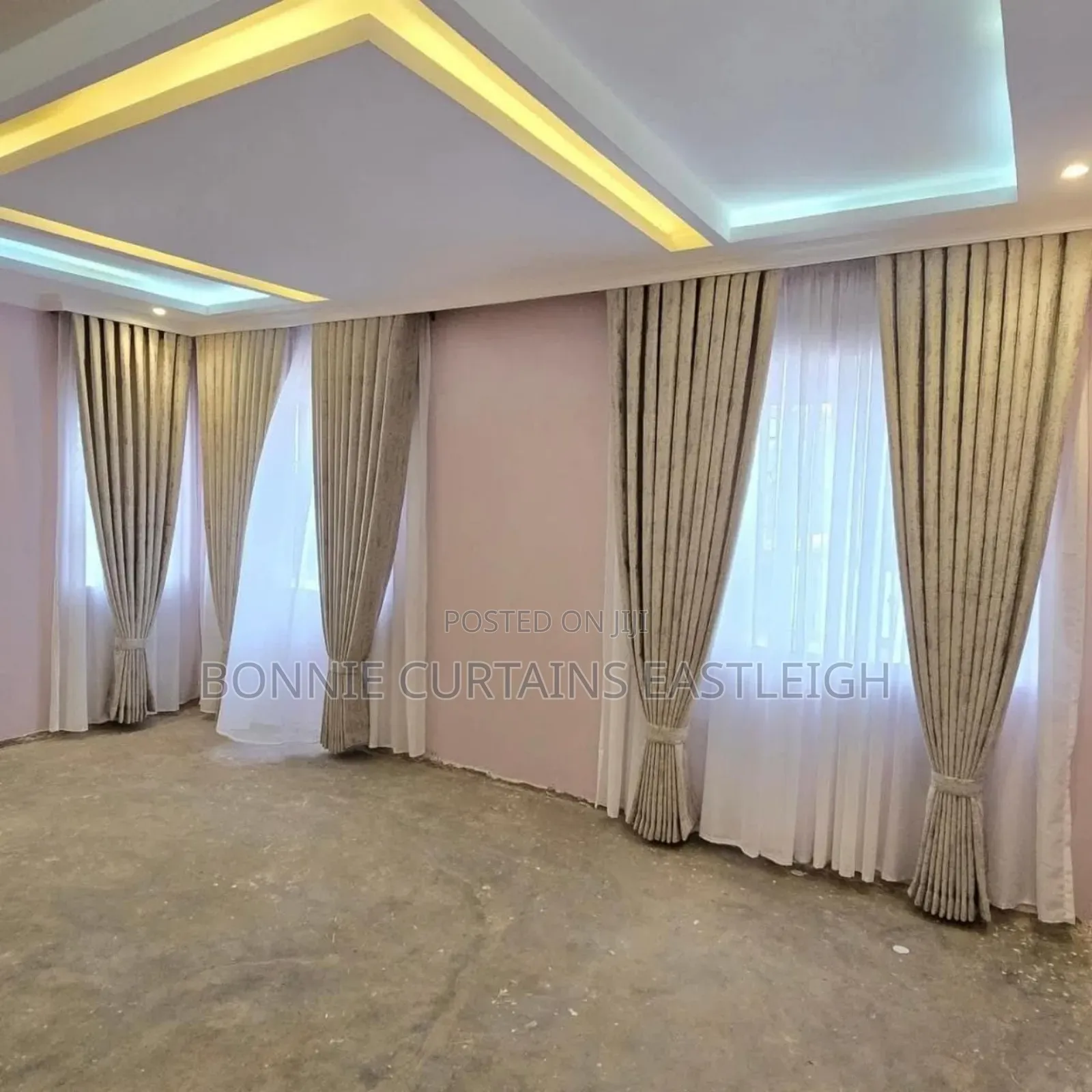 Bright Dining Room Curtains and Sheers