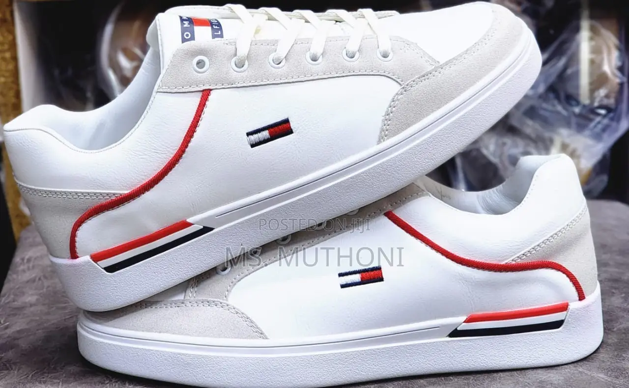Tommy Hilfiger With Low-Top Casual Sneakers With Signature Flag Logo