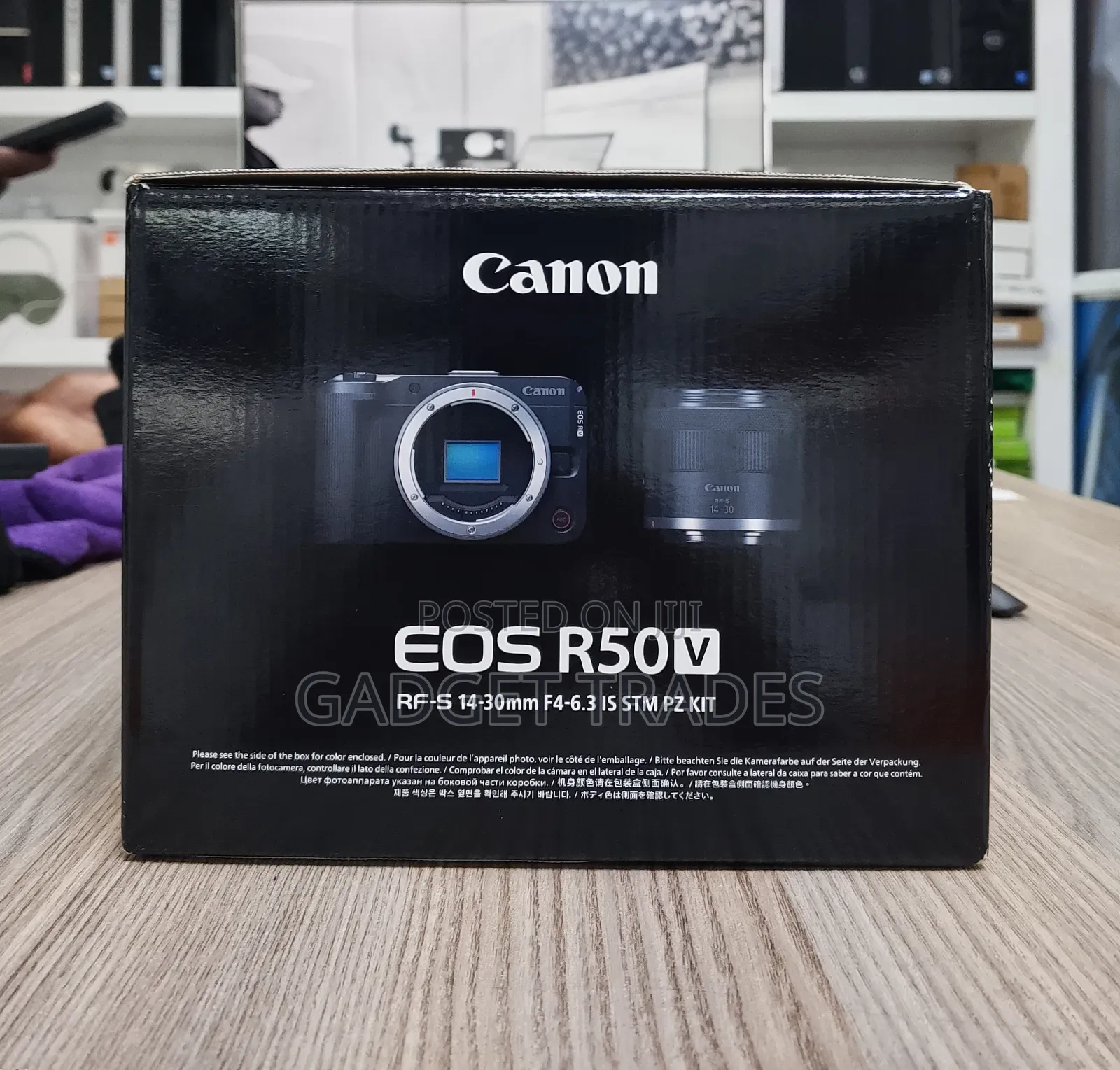 6.3 Lens
Canon Eos R50 v Mirrorless Camera With 14-30mm F/4-6.3 Lens