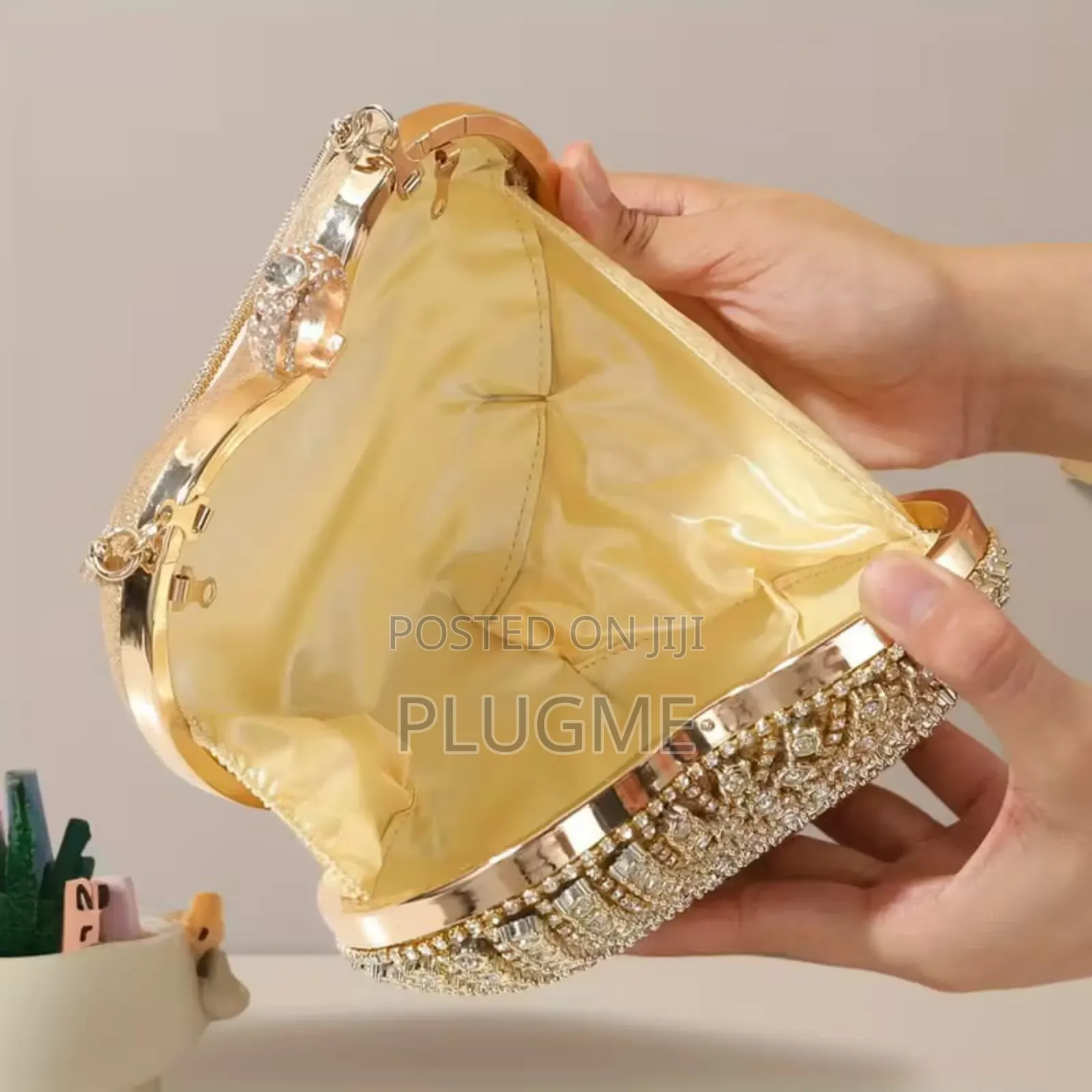 Heart-Shaped Evening Clutch Bag With Rhinestones and Tassel Details