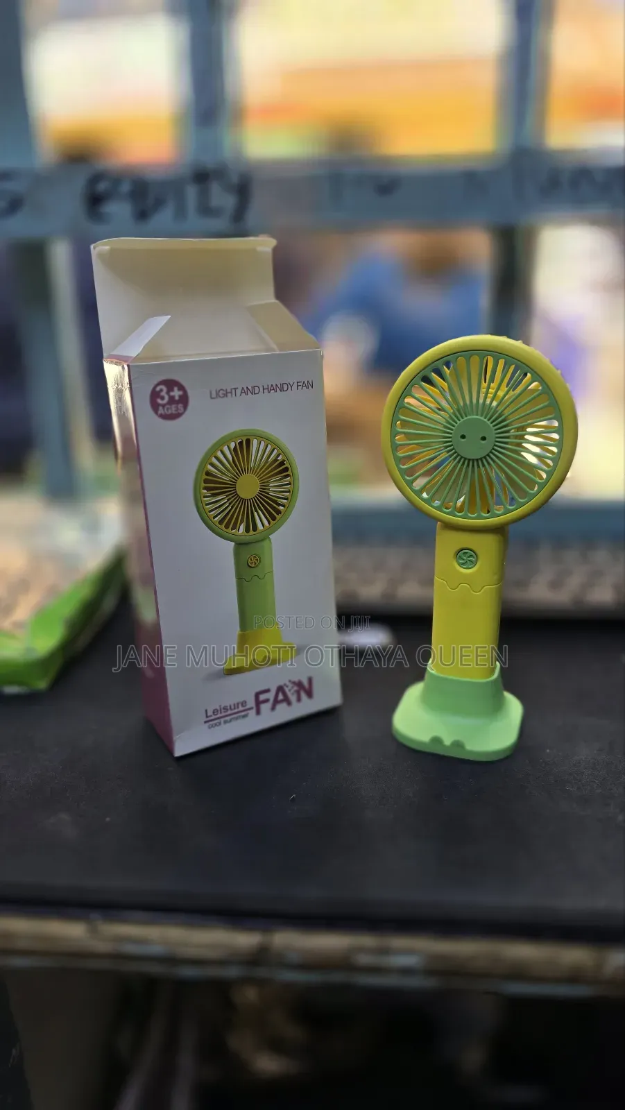 Light and Handy Fan