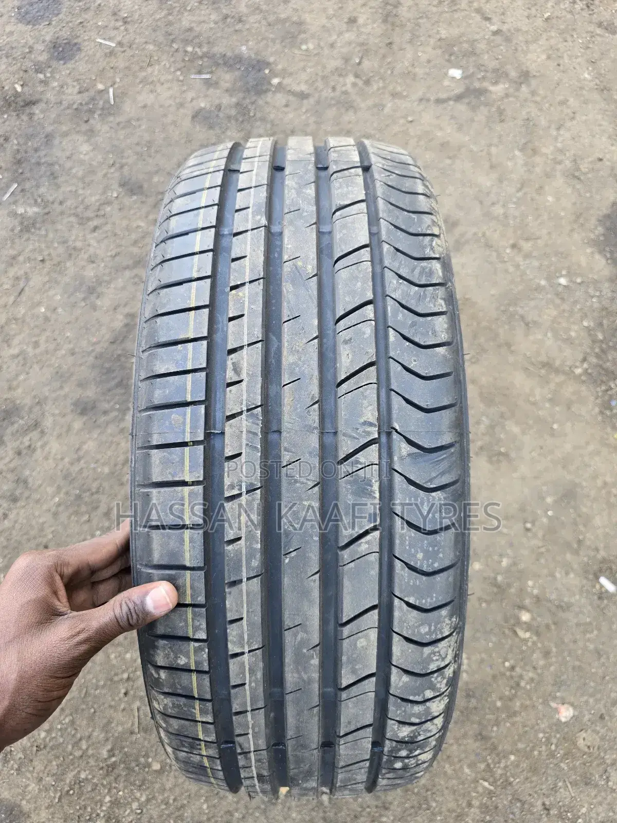 225/45r19 Goddard Tyre
