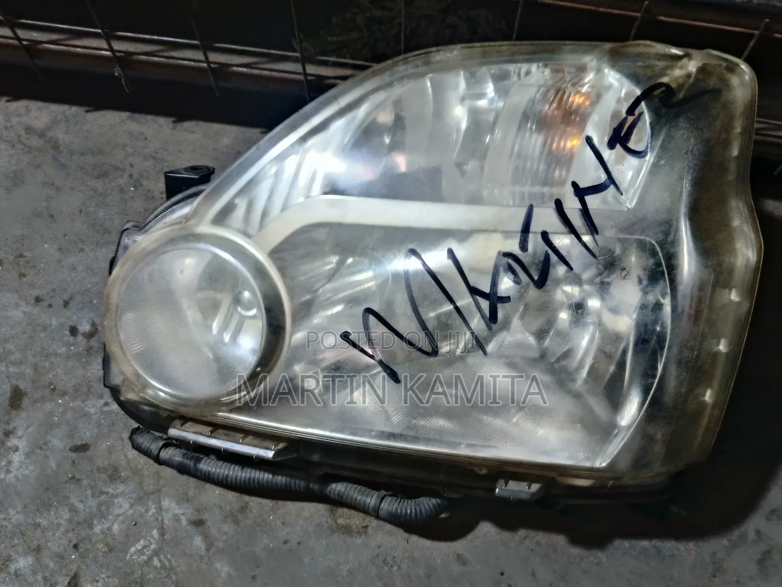 Nissan Extrail Nt31 Headlight Non-Xenon