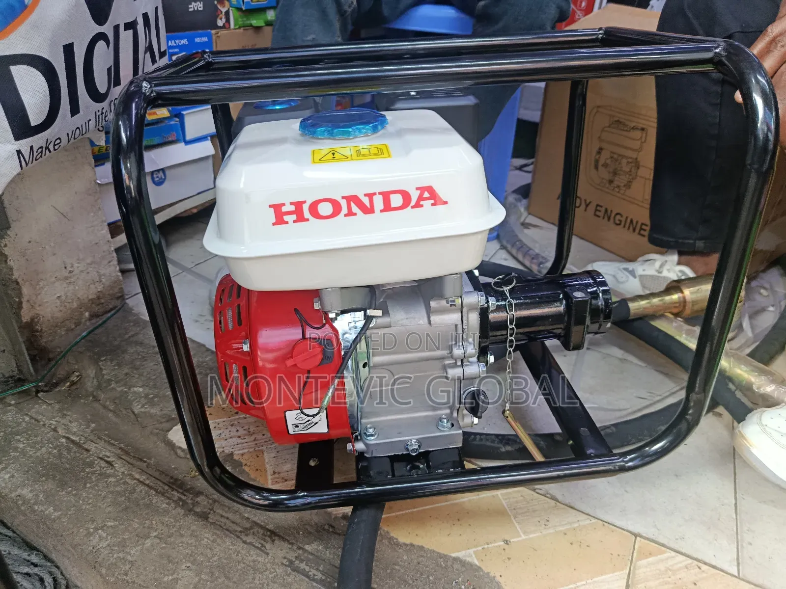 Honda Vibrator Complete With Poker