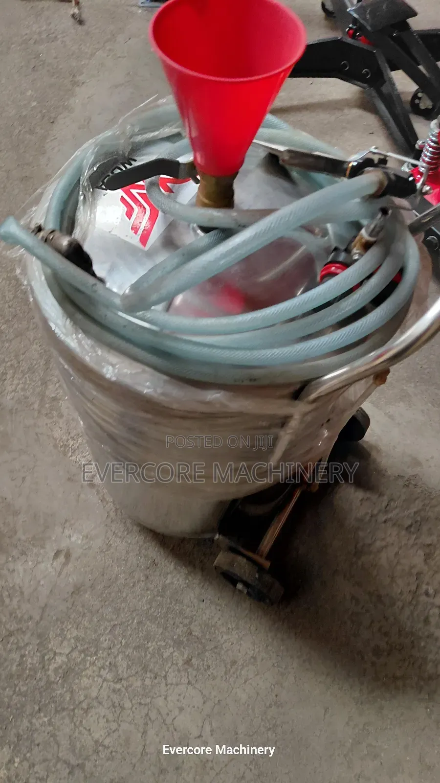 Stainless Steel Soap Dispenser Machine 80litres Capacity.