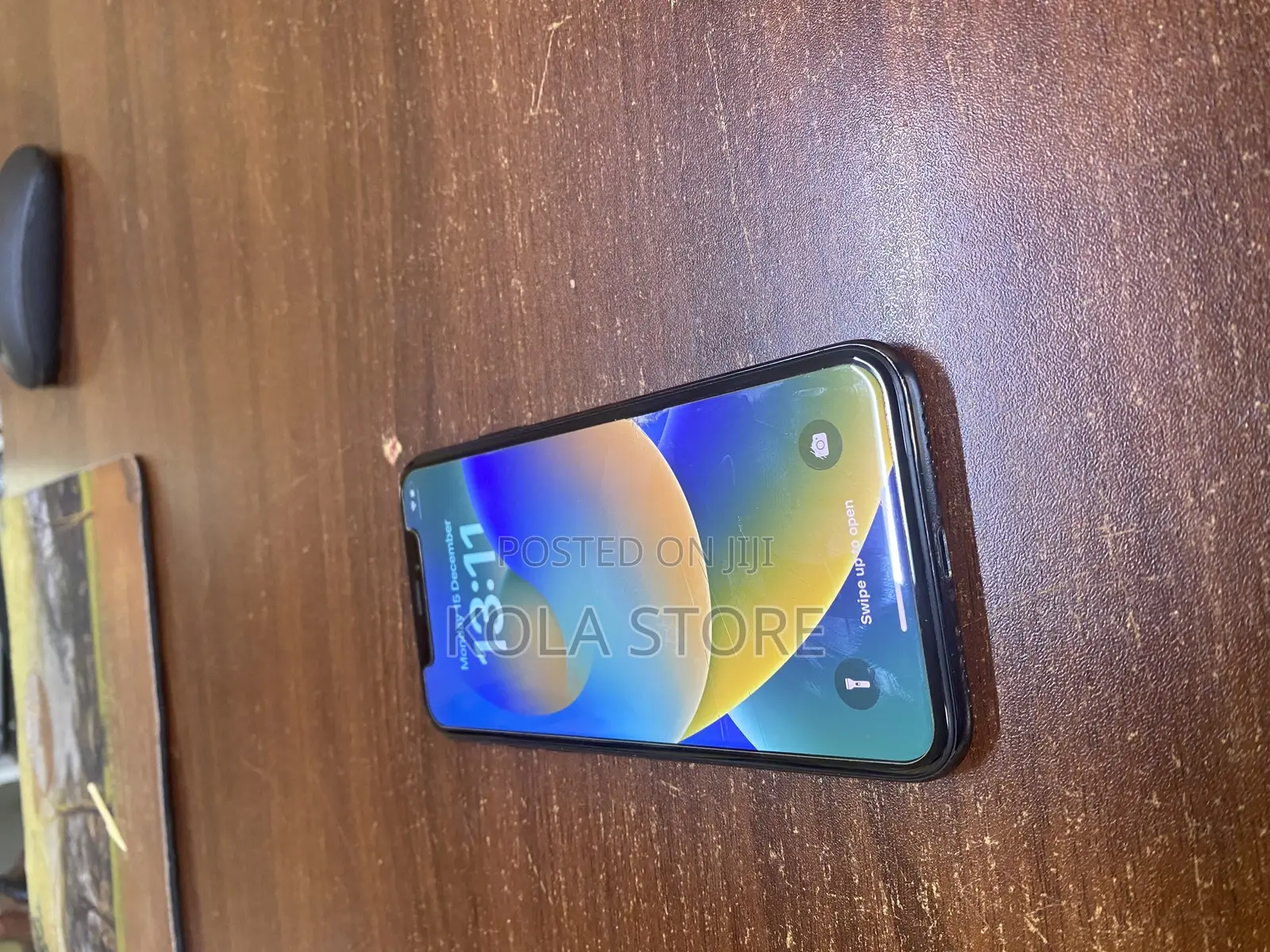 Apple iPhone X 64 GB Gray
