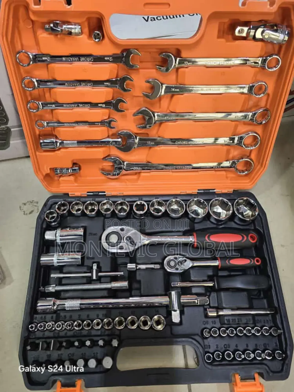 82pcs Toolset Socket Wrench