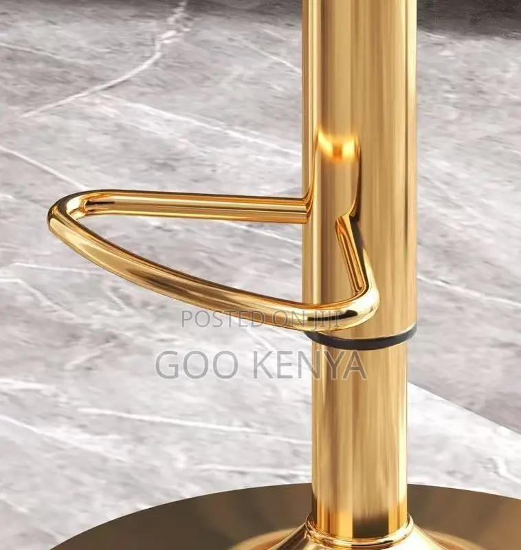 Home Bar Stool; Bar Chair With Golden Frame, Velvet and Nordic Design
