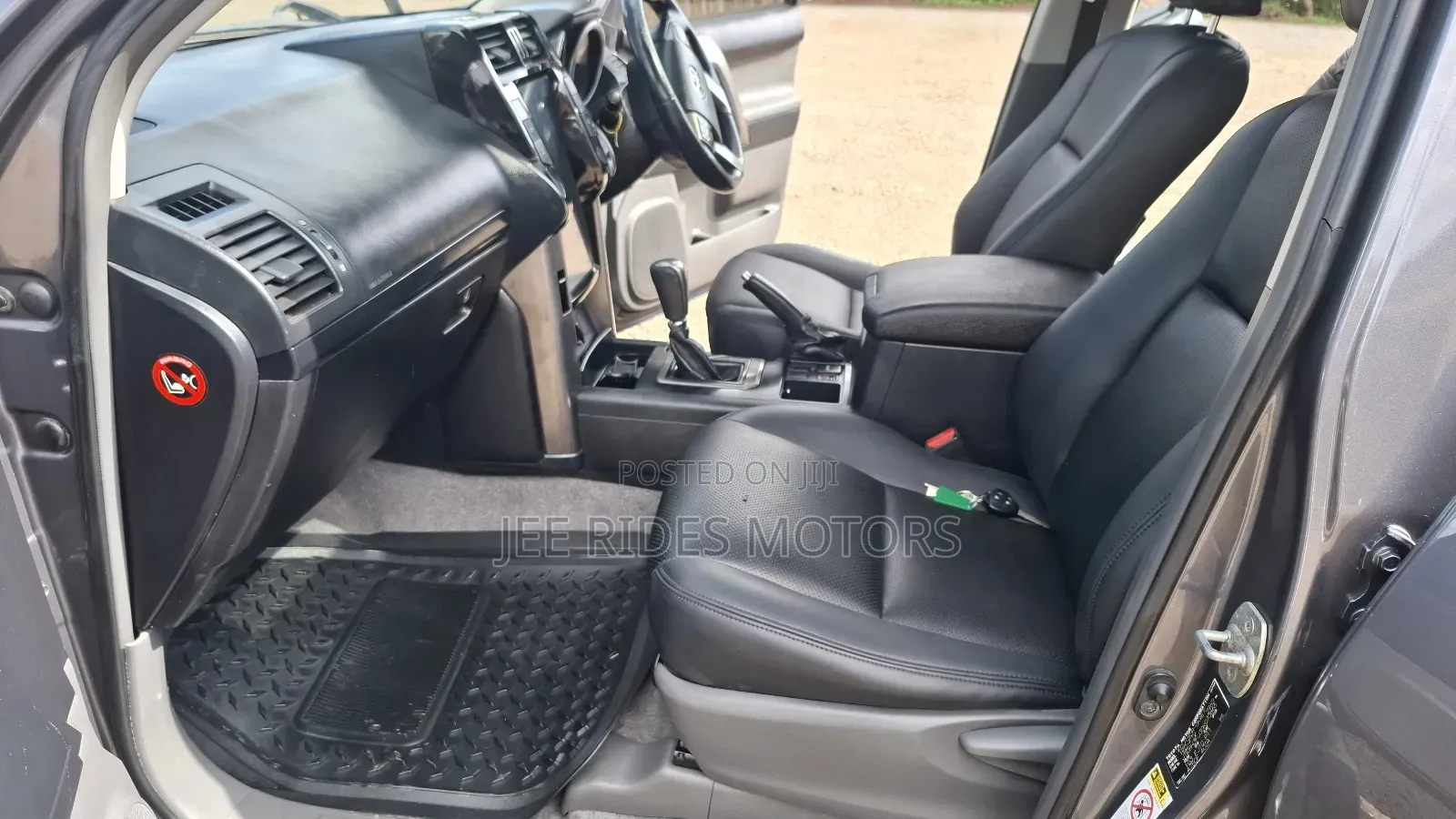 Toyota Land Cruiser Prado 2012 Gray