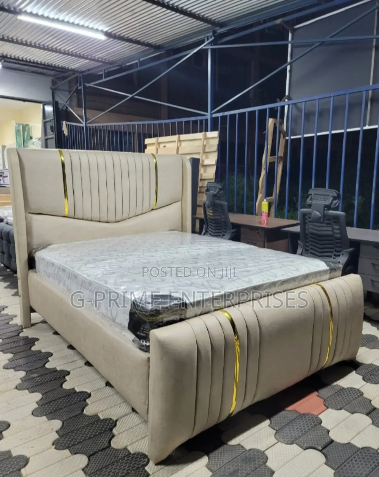 Chester Bed With Gold Plus Mattress