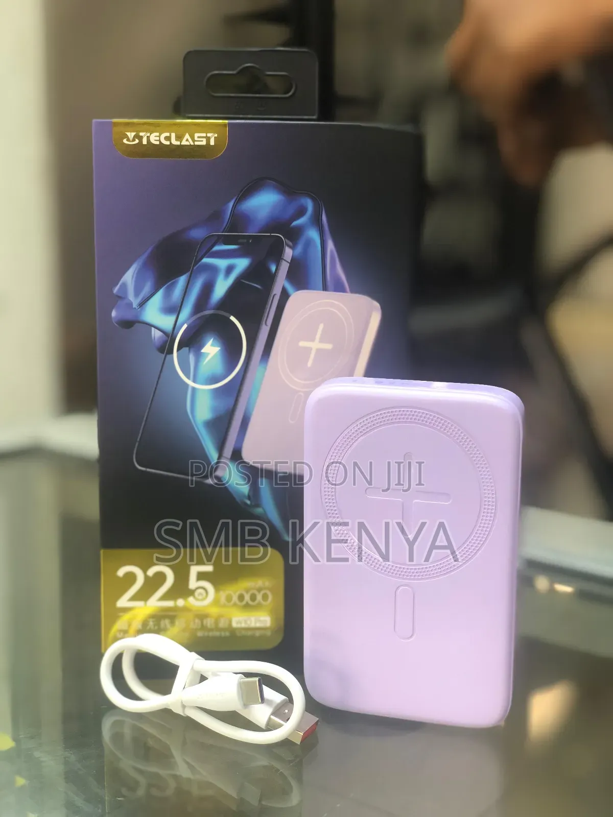 W10 Pro Fast Charging Wireless Power Bank