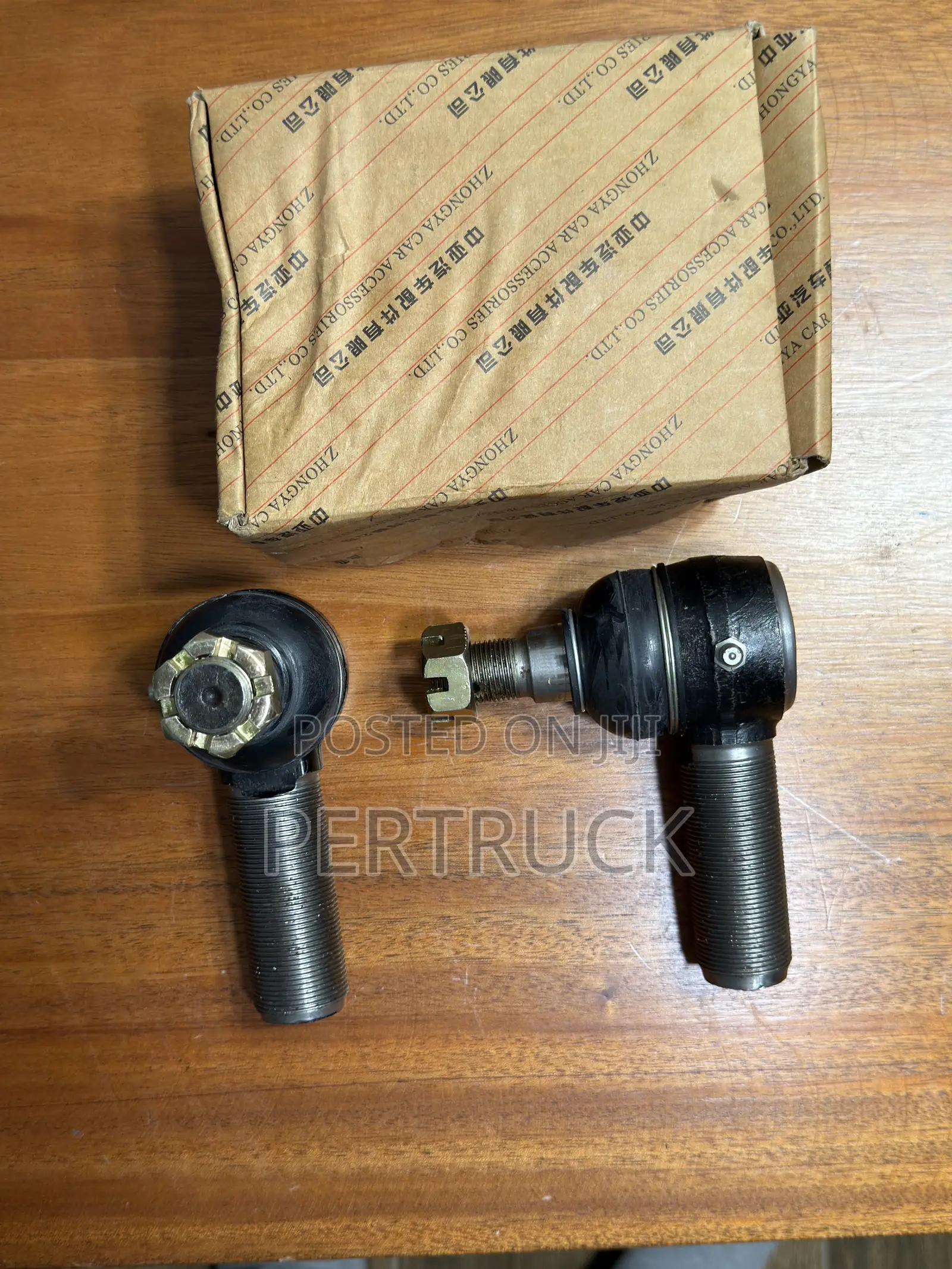 Tie Rod Ends/Track Rod Ends/Ball Joints for Sinotruck Howo/Mercedes