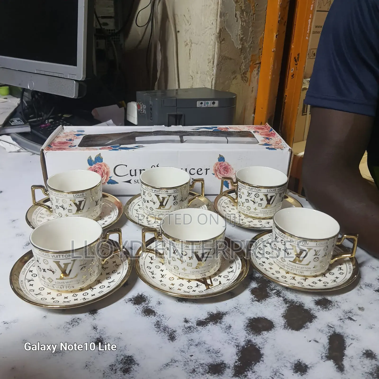 Lv 12pcs Cup and Saucer Set