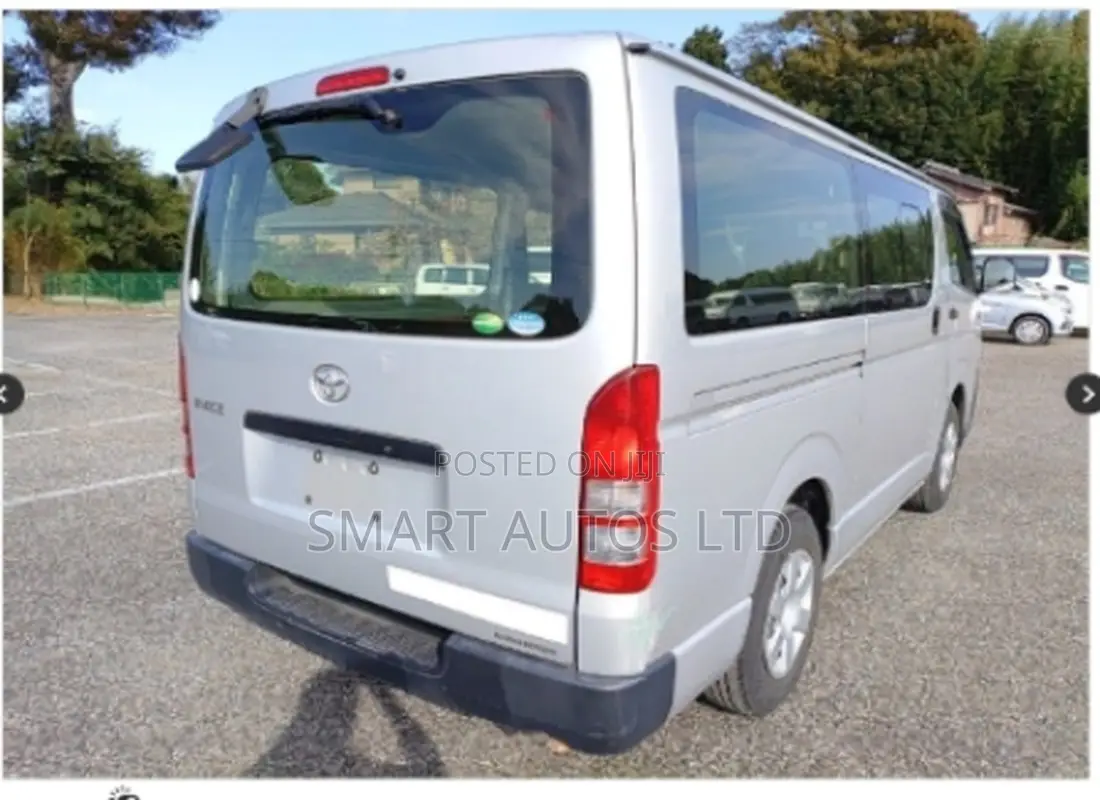Toyota Grand HiAce 2019 Silver