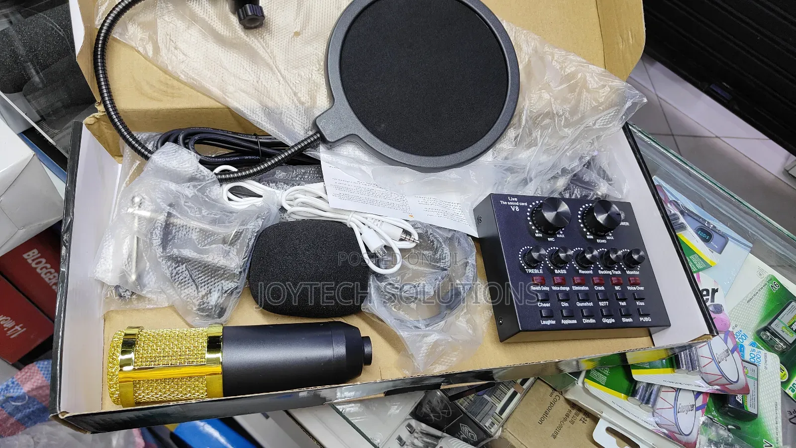 Podcast Equipment Bundle, Bm800 Podcast Microphone V8 Sound Card