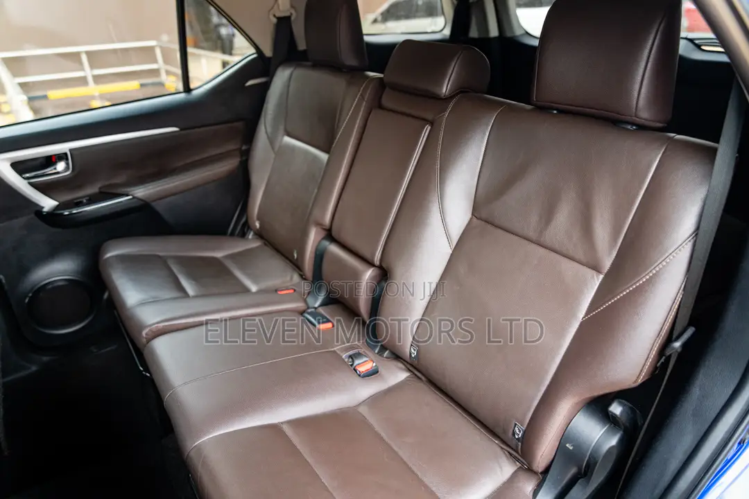 Toyota Fortuner 2.8 D AWD 2019 Blue