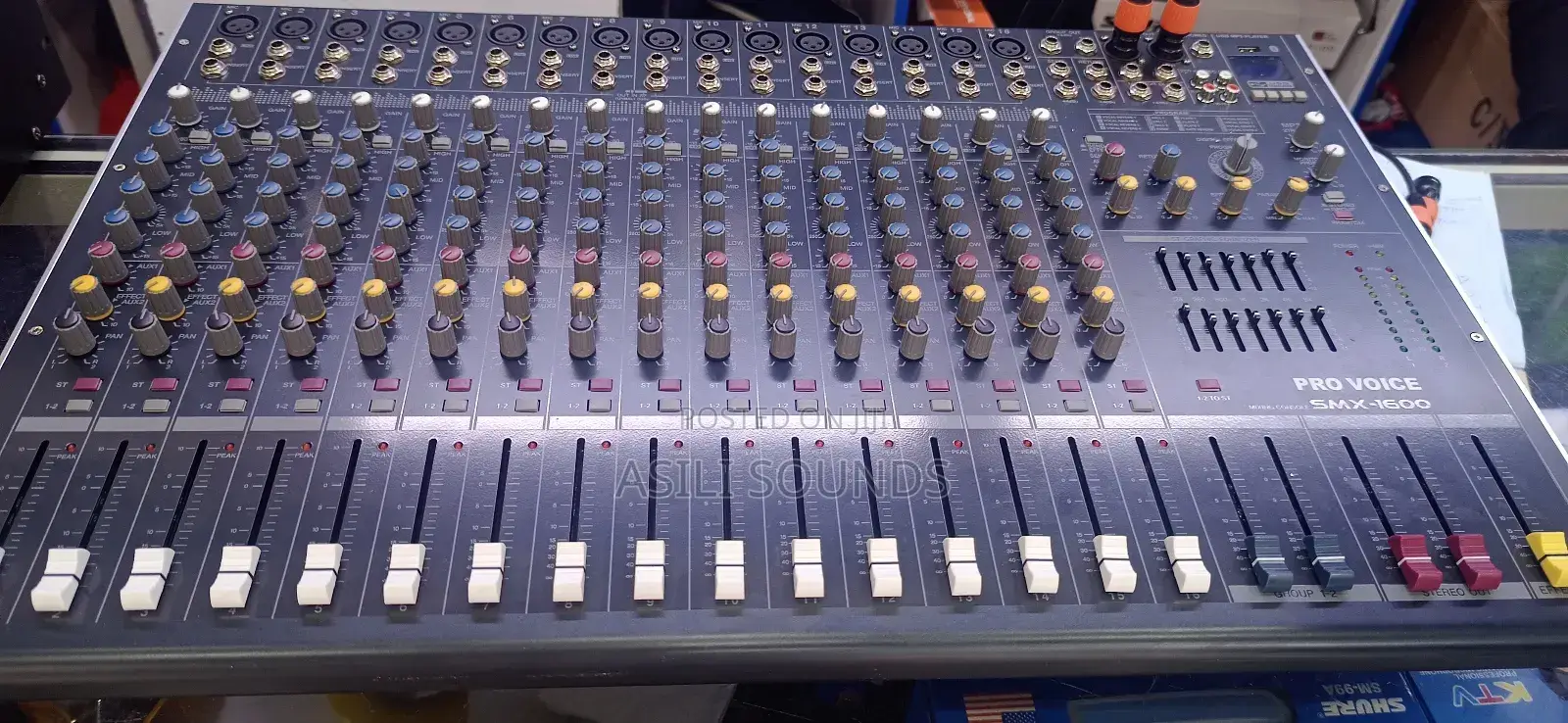16 Channel Plain Mixer