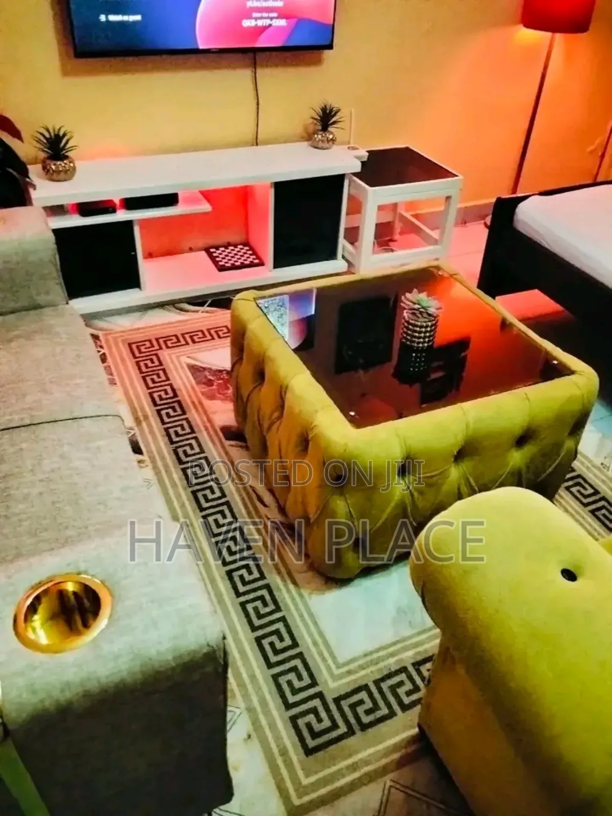 Airbnb Studio at Donholm Phase8 Opposite Greenspan Mall