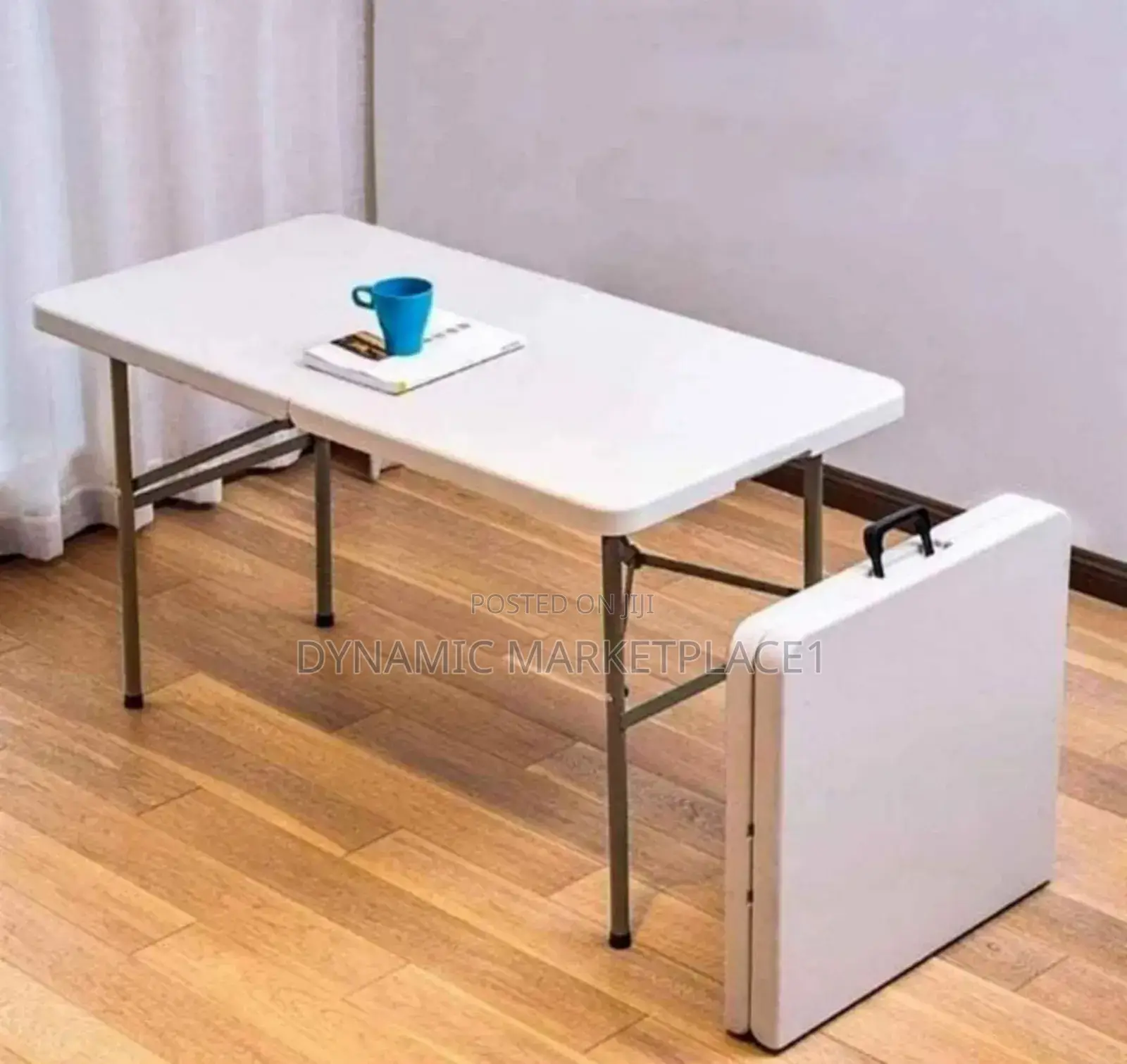 Adjustable Outdoor Rectangular Table