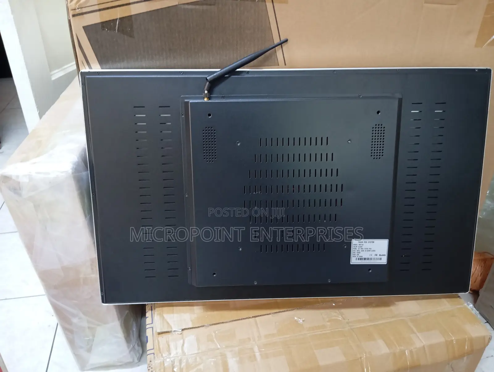 Micro Kitchen Display Core I5 32"
