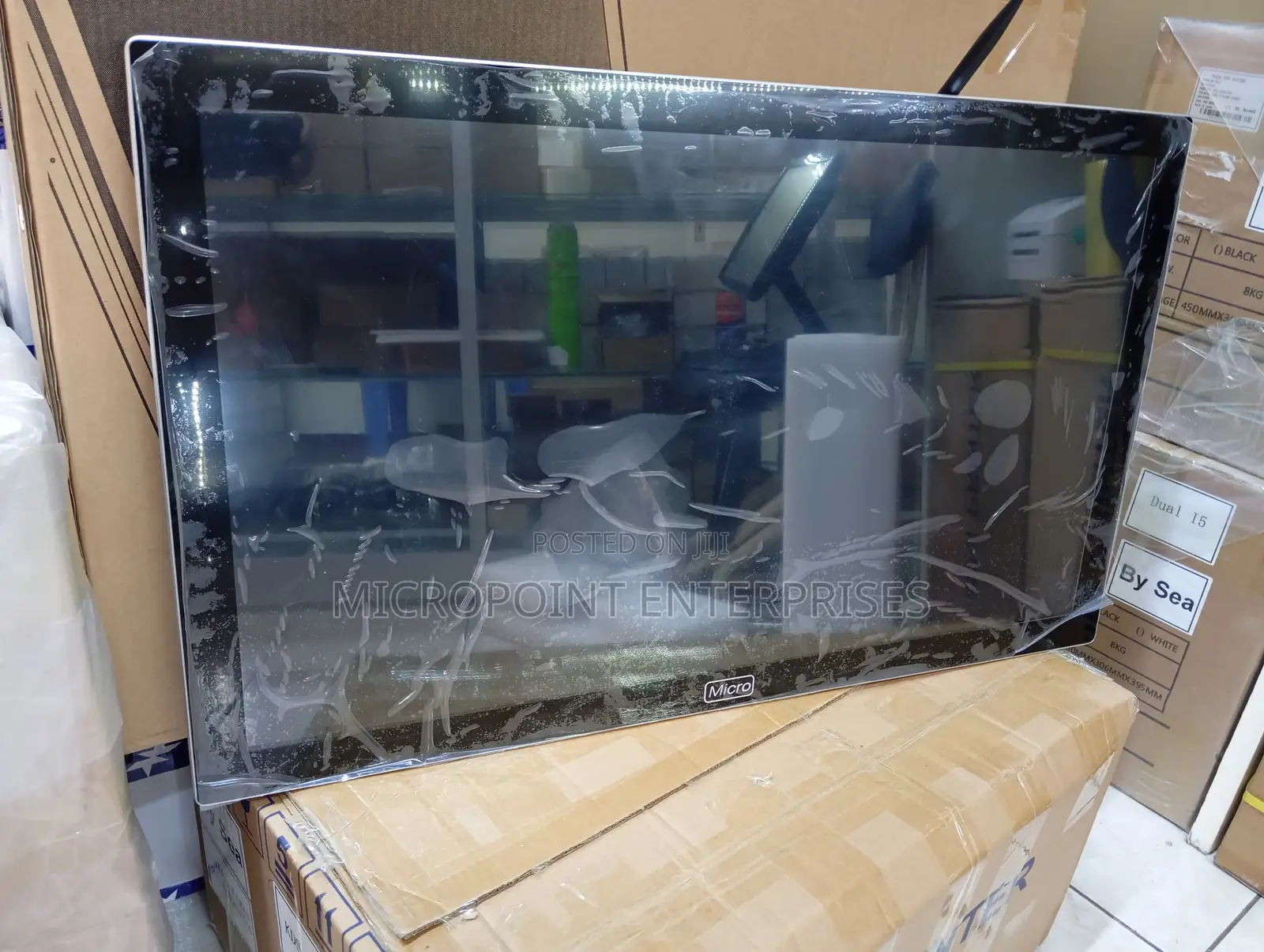 Micro Kitchen Display Core I5 32"