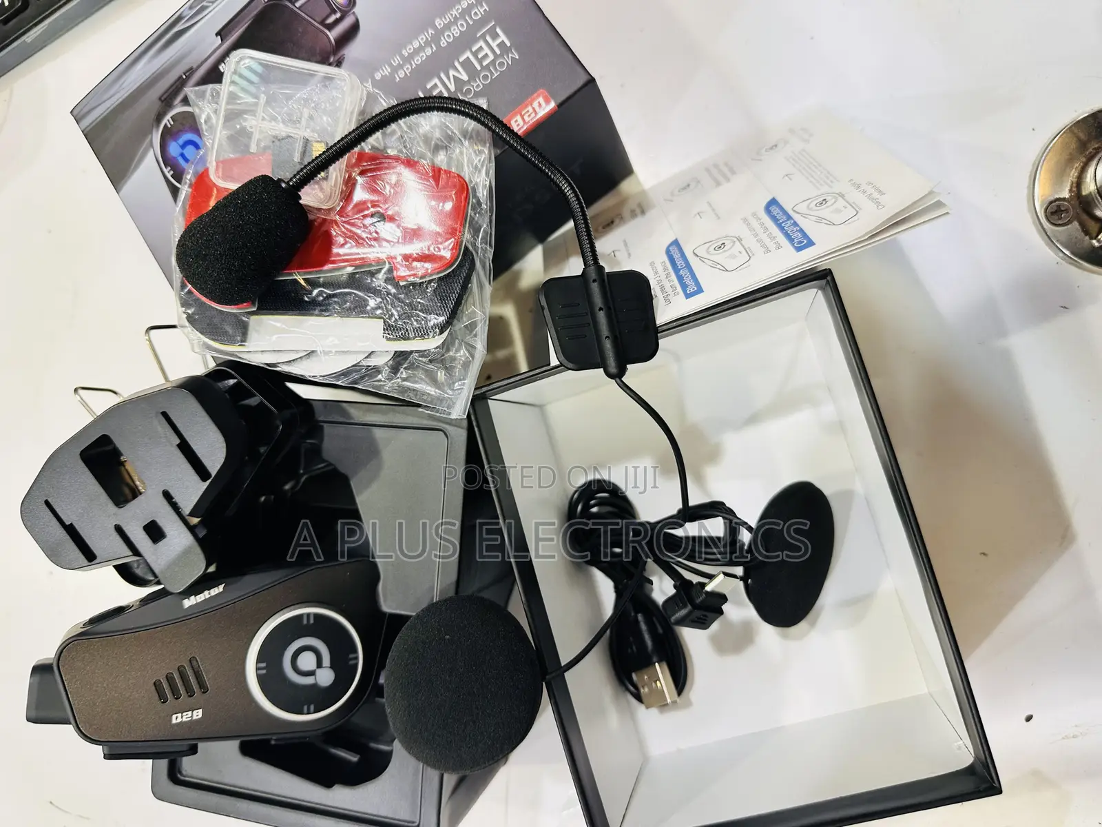 Q28 Bluetooth Helmet Headset With Camera