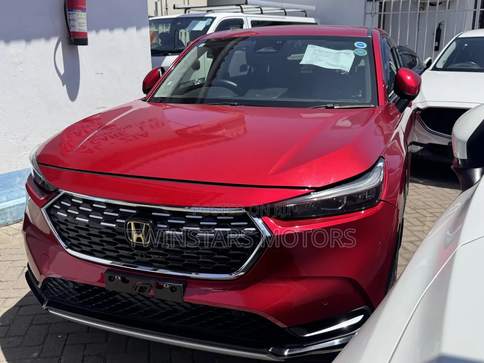 Honda Vezel 2022 Red