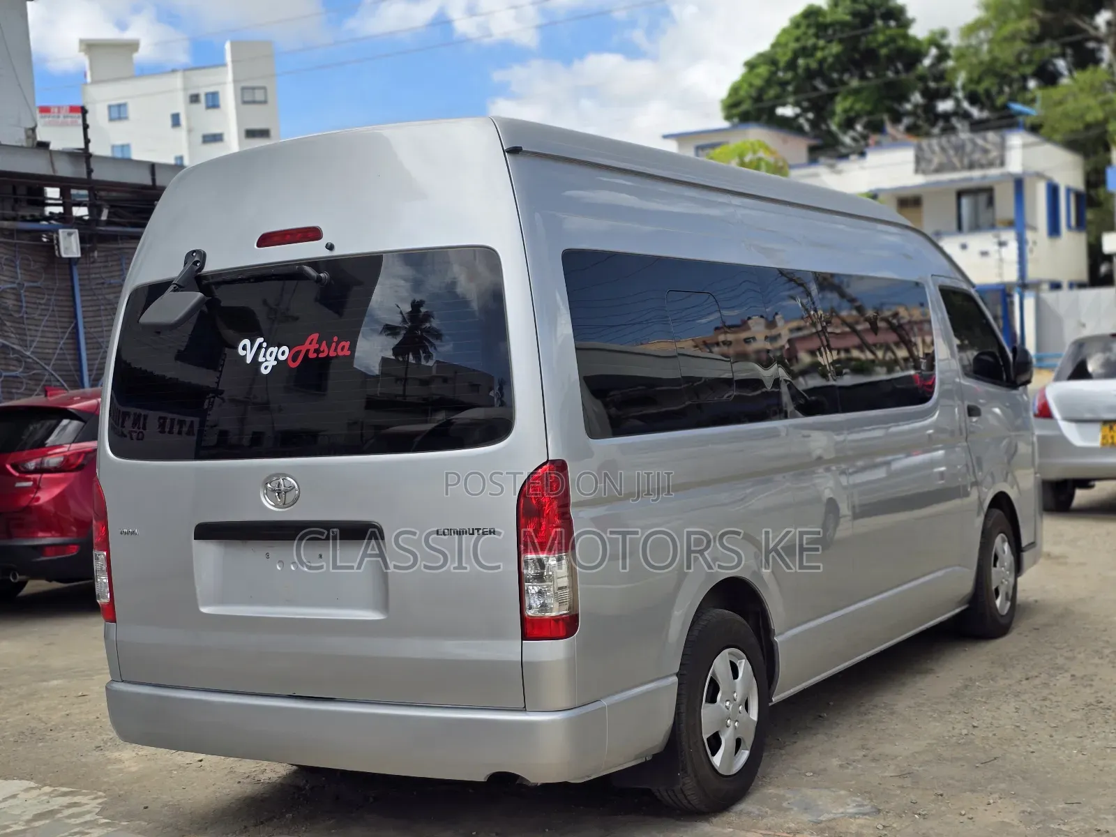 Toyota HiAce 2019 Silver