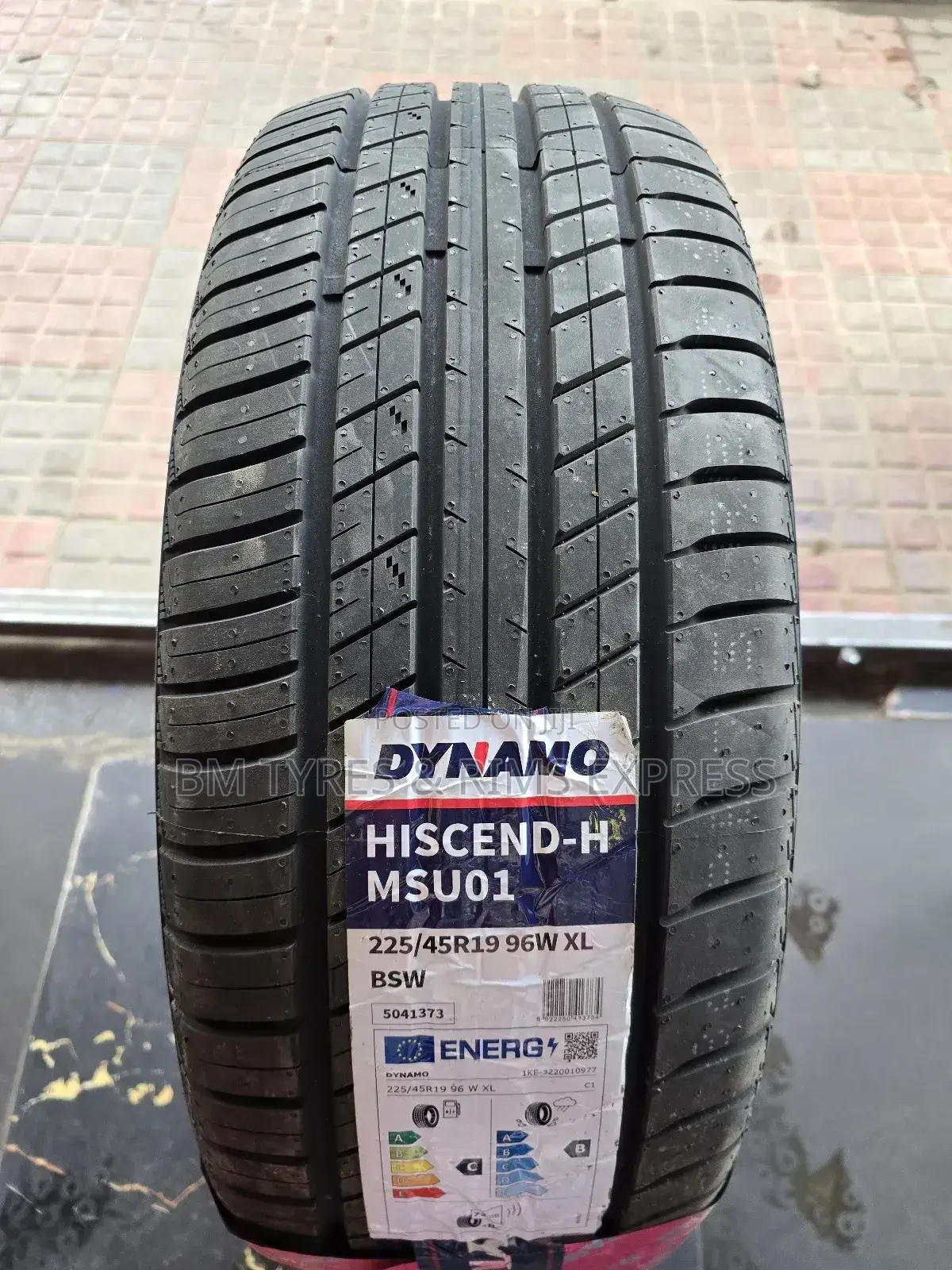 225 /45 R19 Dynamo Tyres (Highway)