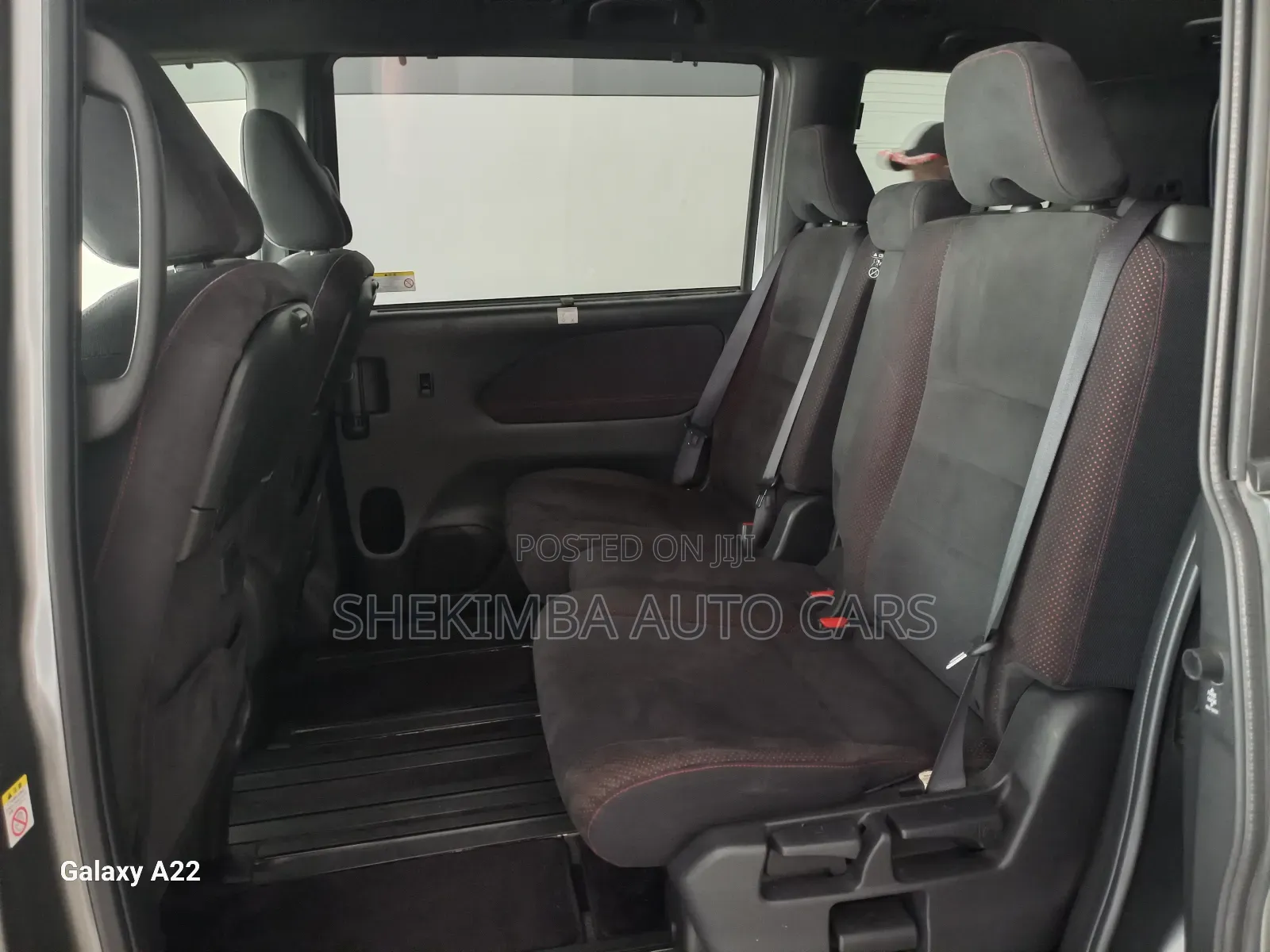 Nissan Serena 2019 Gray
