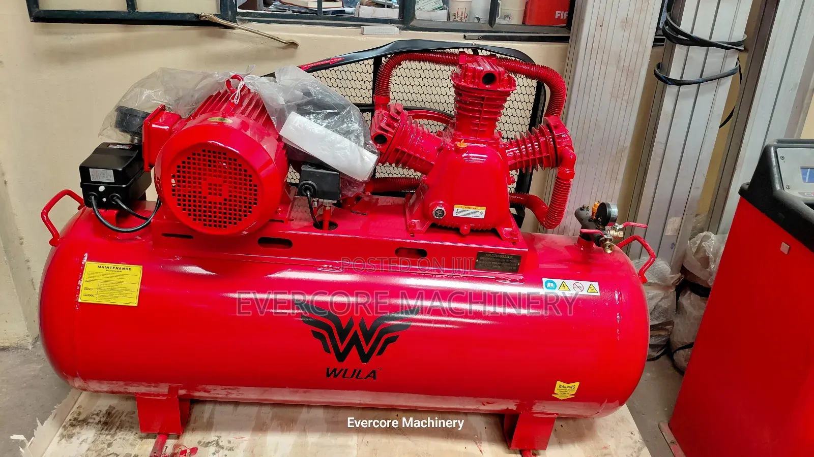 Sunshine Italy 300litres Three Phase Air Compressor for Commercial.