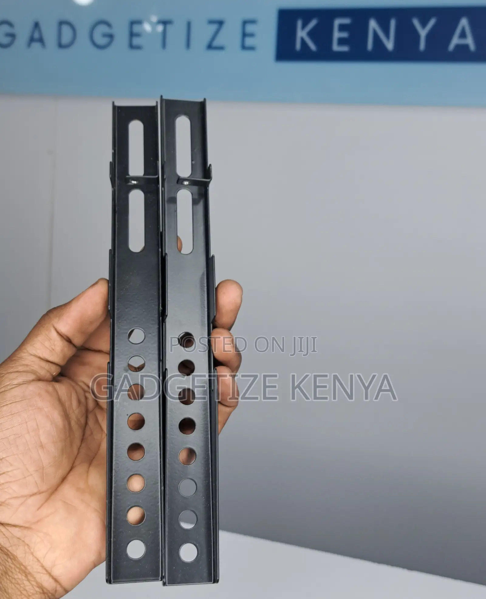 14 To 42 Inches Universal Tv Wall Mount Bracket (Fixed)