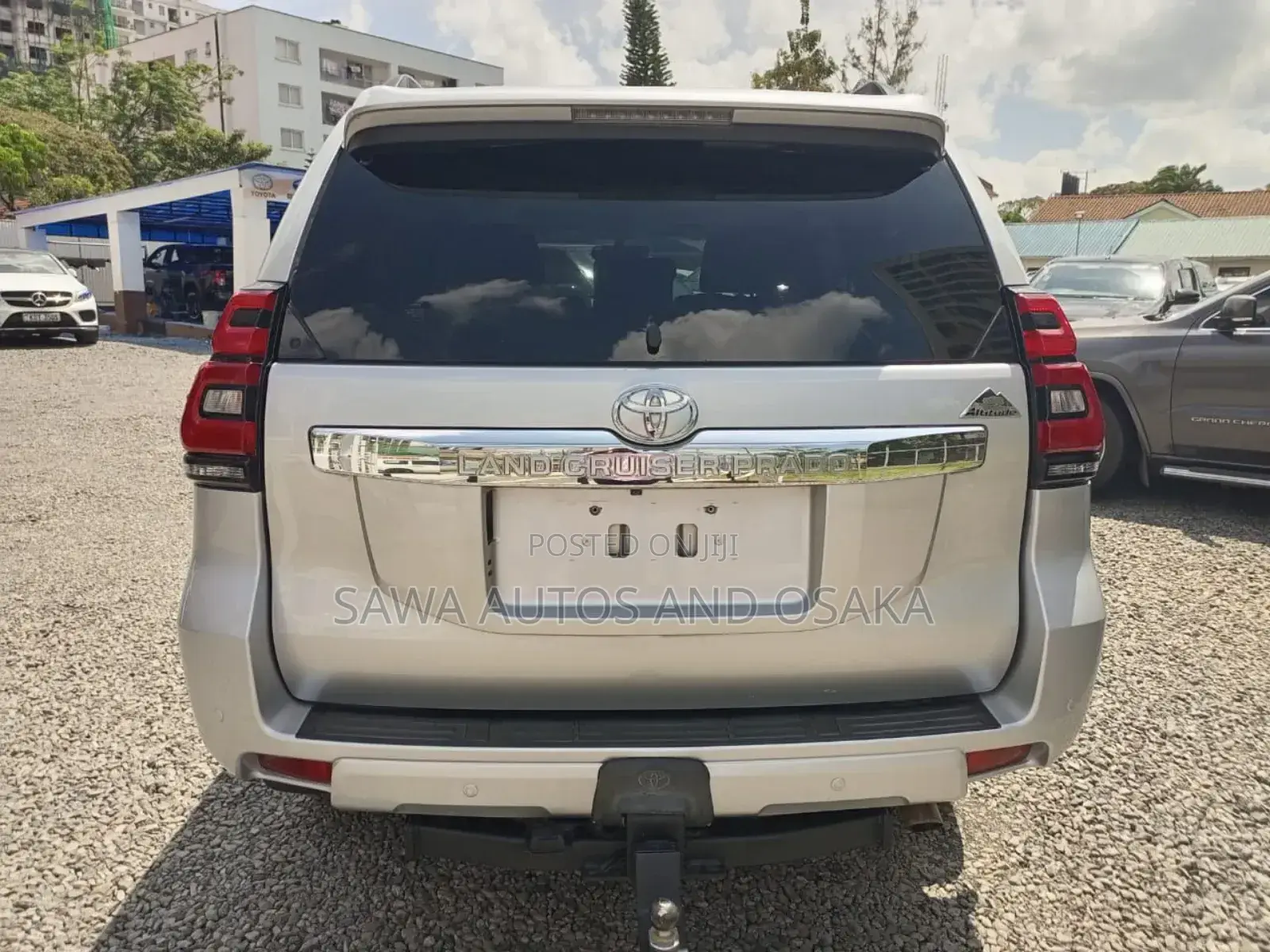 Toyota Land Cruiser Prado 2017 Silver