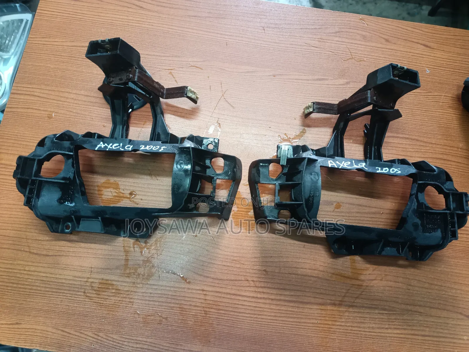 Mazda Axela 2008 Foglights Holder