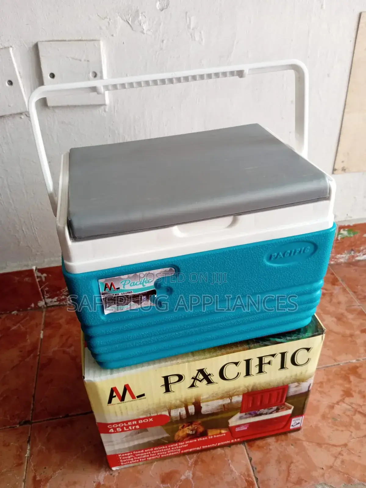 4.5 Litres Pacific Cooler Box
