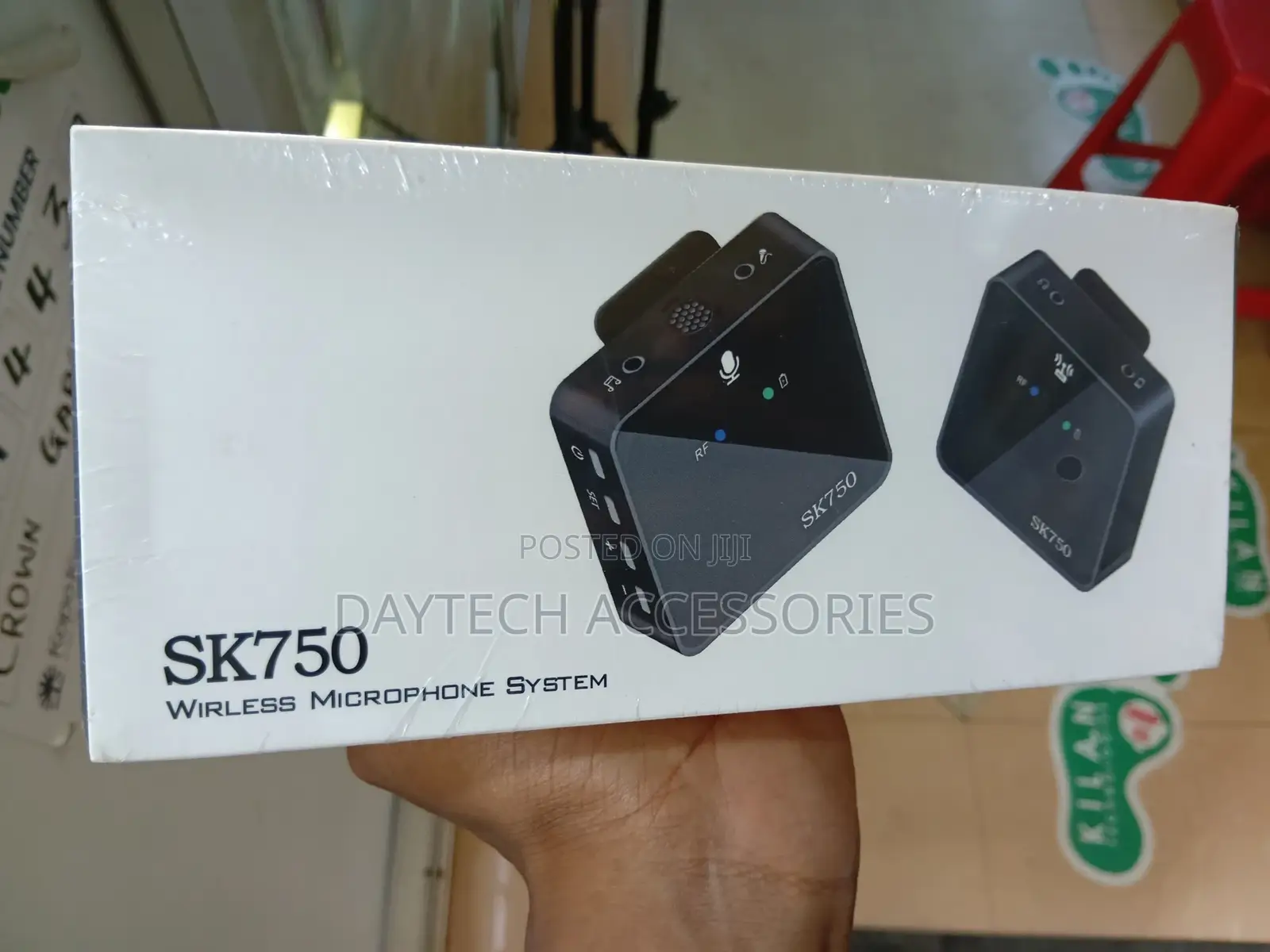 Sk750 Rechargeable Wireless Microphone System With Long Battery Life