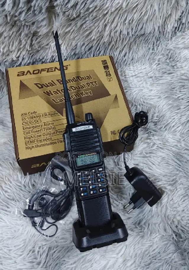Baofeng Uv-82 Dualband Walkie Talkie Handheld Transceiver for Security