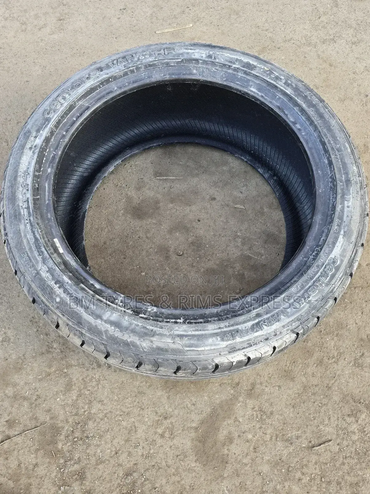 275 /40 R19 Centera Tyres