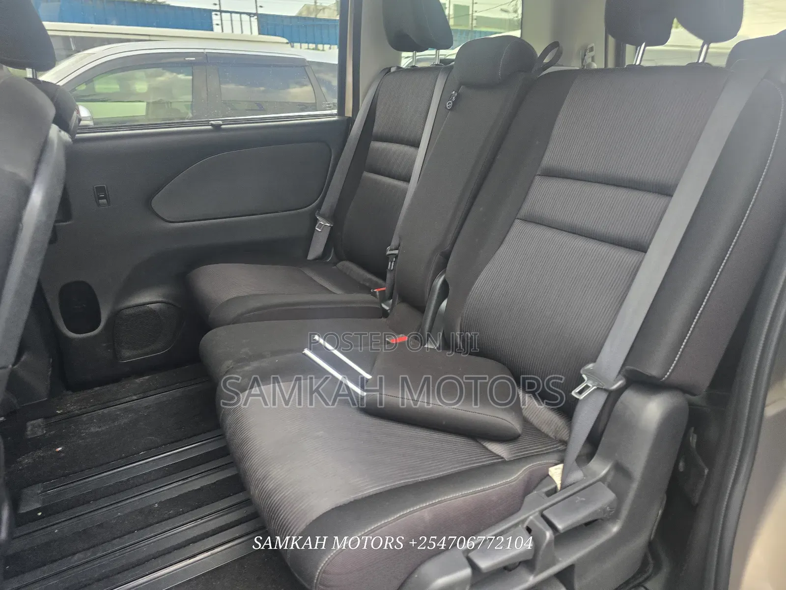 Nissan Serena 2019 Brown