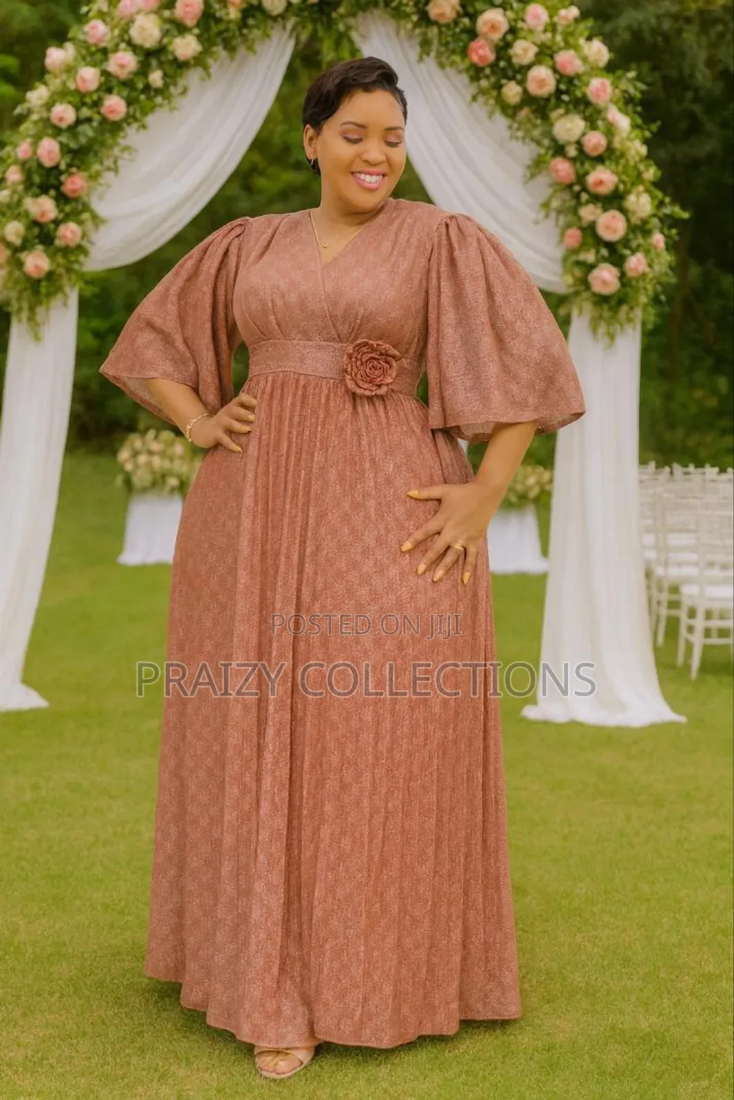 Elegant Pleated Maxi Dress