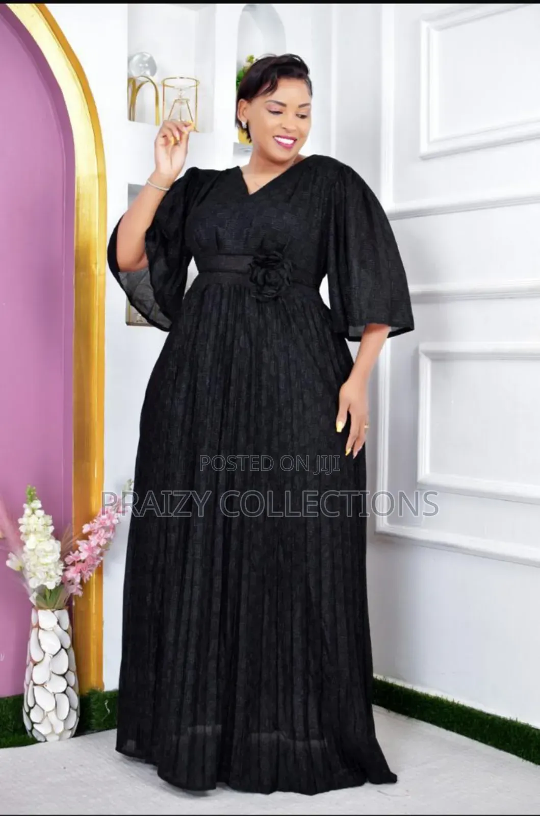 Elegant Pleated Maxi Dress