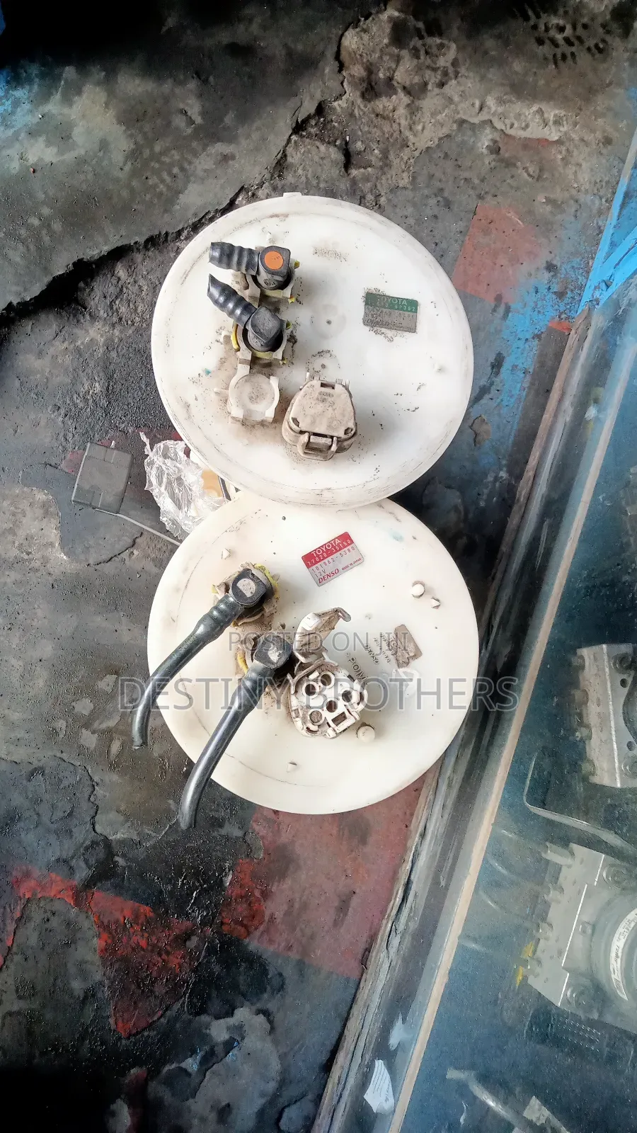 Fuel Pump Complete Petrol Prado J150