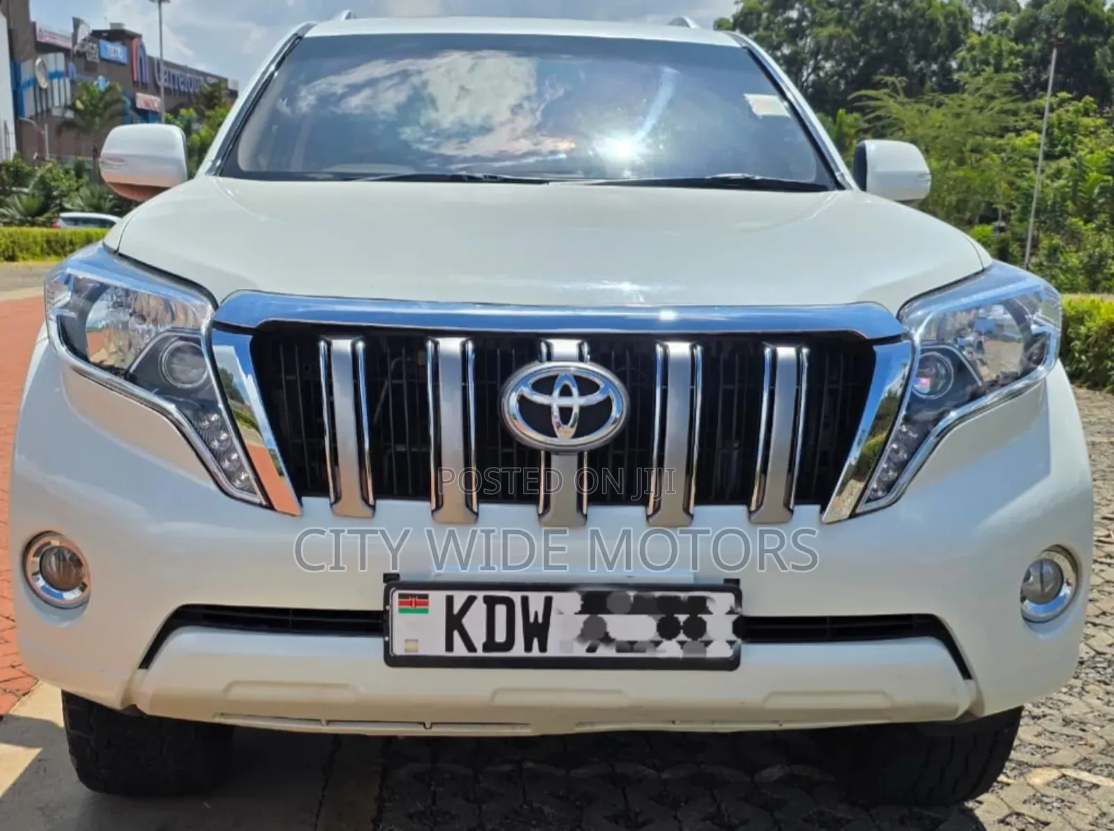 Toyota Land Cruiser Prado 3.0 D-4D (172 Hp) 2014 White