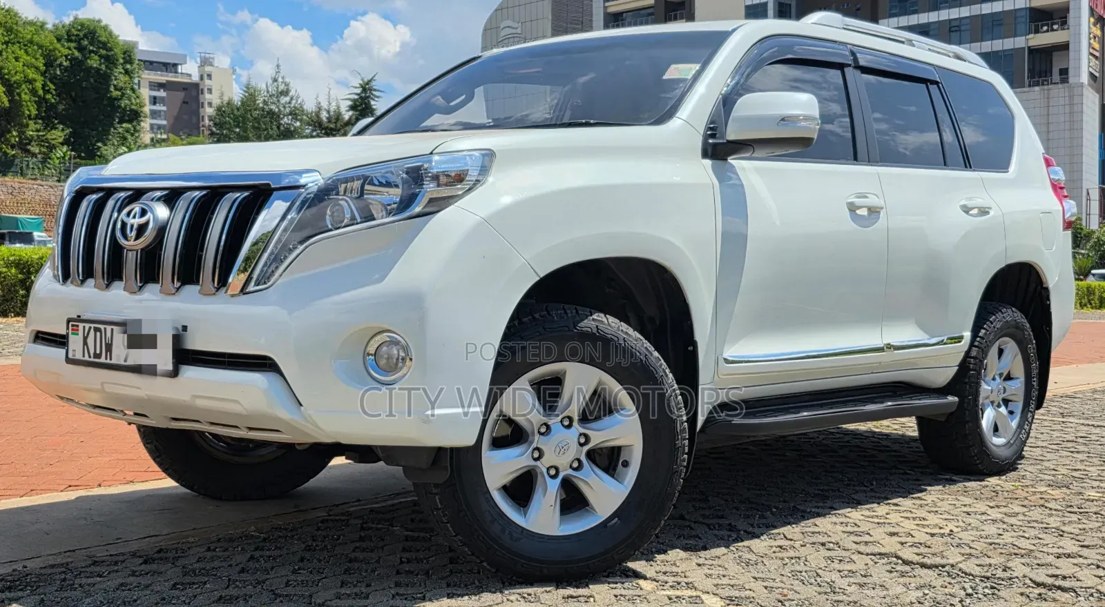Toyota Land Cruiser Prado 3.0 D-4D (172 Hp) 2014 White