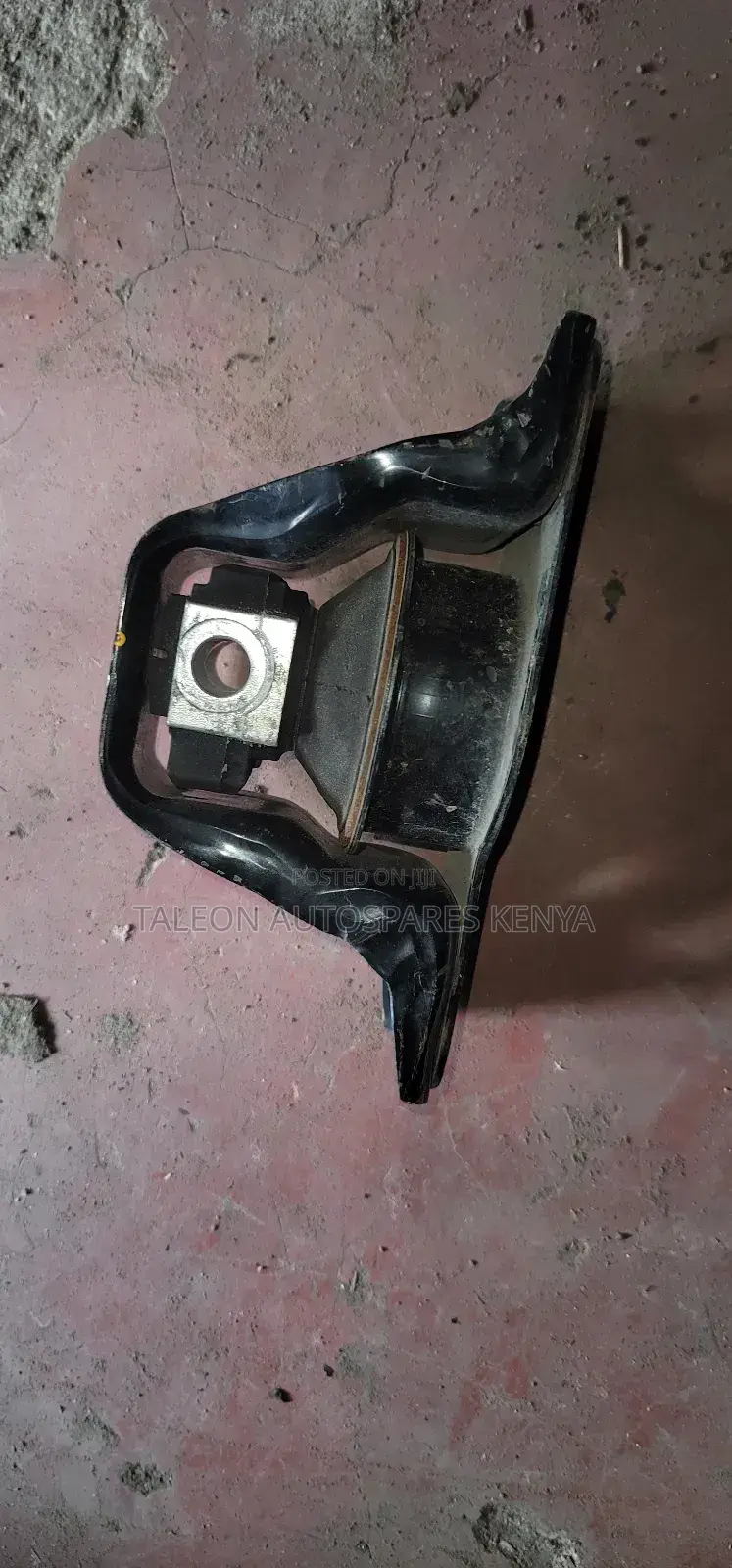 Nissan Tiida,Ad,Wing Road Engine Mountain